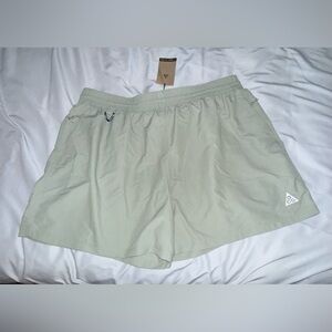 Nike ACG Women's Shorts Size XXL